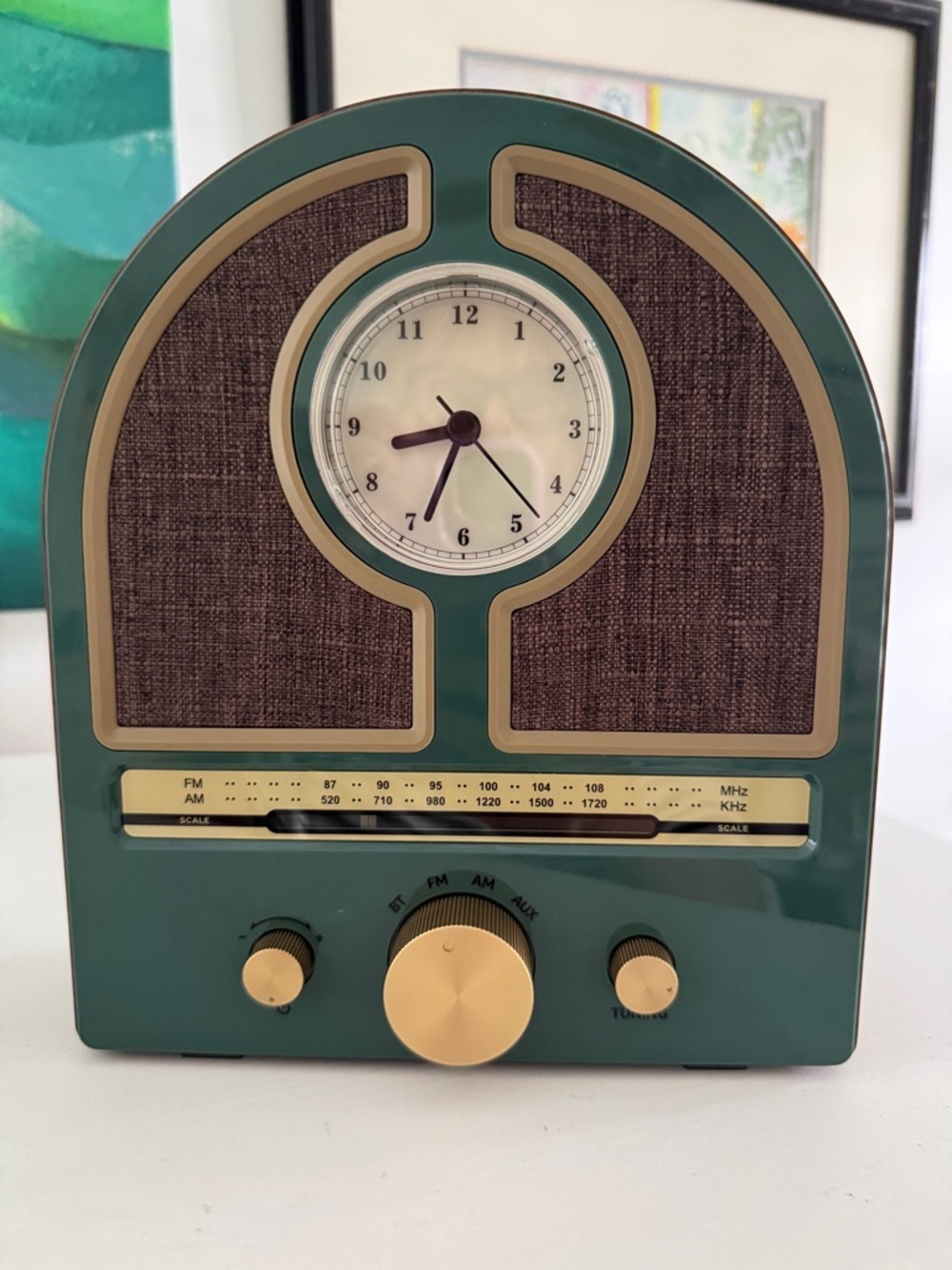 Vintage Inspired Portable AM/FM Radio Wood and Green Hearth and Hand Magnolia - Picture 4 of 5